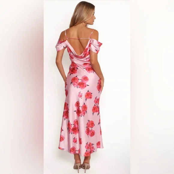 Petal & Pup Esther Midi Dress - Picture 2 of 12